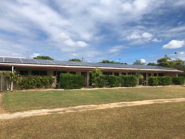 Chillagoe Cockatoo Hotel Motel Exterior photo